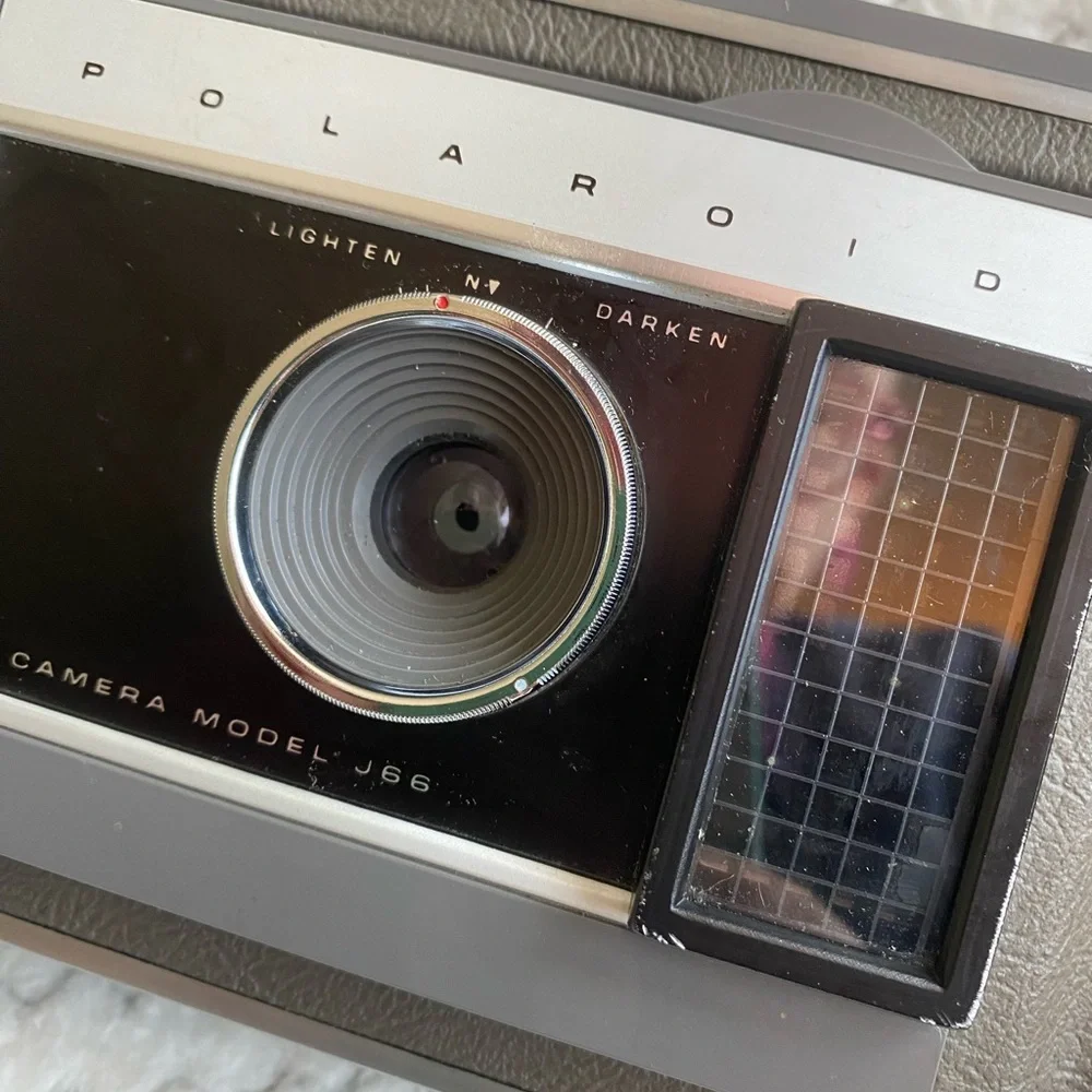 Polaroid land camera j66